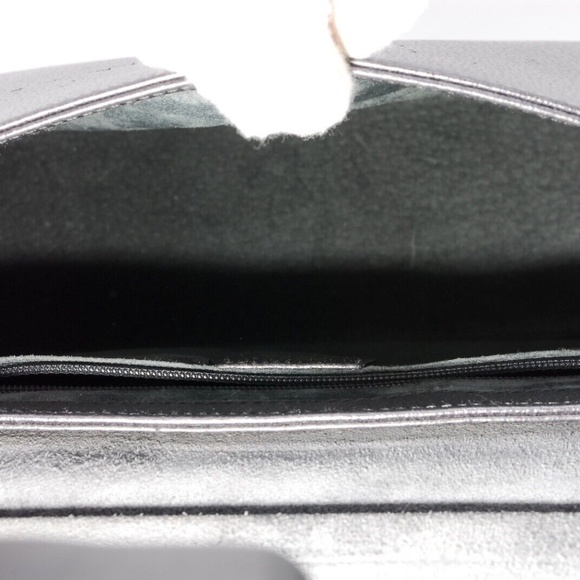 Vintage Gucci Bamboo flap handbag - Picture 11 of 15